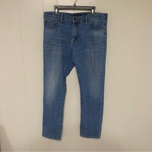 LUCKY BRAND MENS 221 STRAIGHT JEANS SIZE 38x 32
